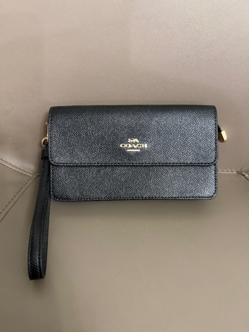 [NWOT] Coach wristlet